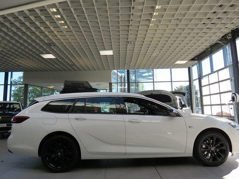 Gebraucht Opel Insignia 174 PS (127 kW) 2022 Weiß Kombi