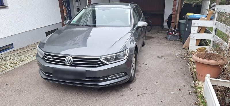 Gebraucht VW Passat 150 PS (110 kW) 2015 Grau Kombi