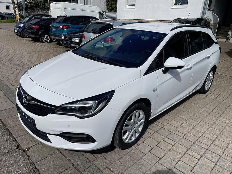 Gebraucht Opel Astra Edition 131 PS (96 kW) 2020 Weiß Kombi