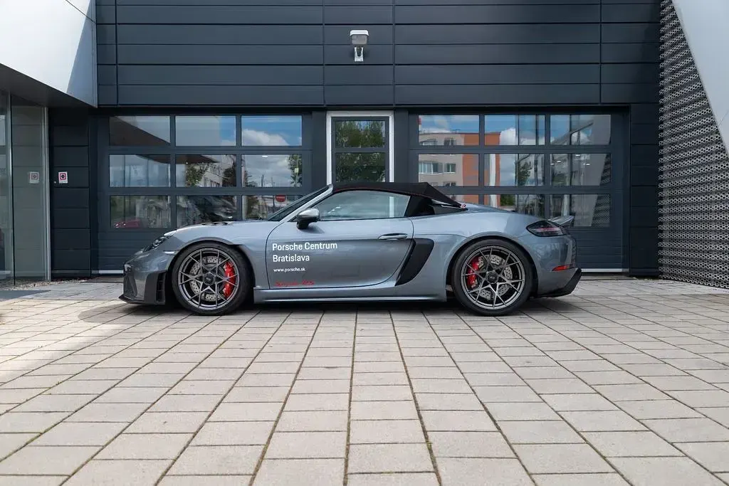 Gebraucht Porsche 718 500 PS (367 kW) 2026 Grau