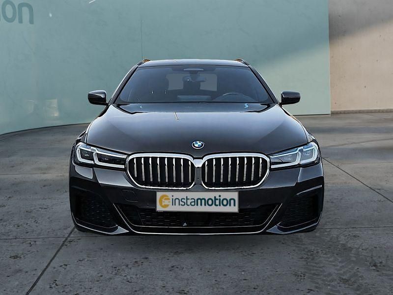 Gebraucht BMW 530 252 PS (185 kW) 2022 Grau Kombi