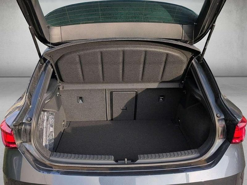 Neu Seat Leon FR 150 PS (110 kW) 2025 Magnetic grau metallic Limousine