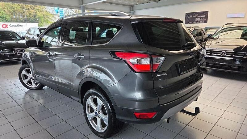 Gebraucht Ford Kuga Titanium X 150 PS (110 kW) 2017 Grau SUV
