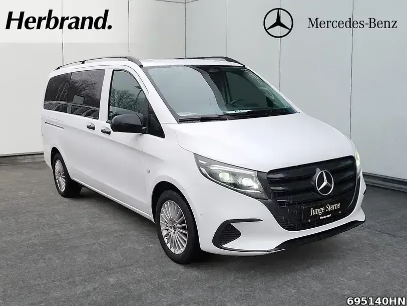 Gebraucht Mercedes Vito 190 PS (139 kW) 2024 Weiß Van
