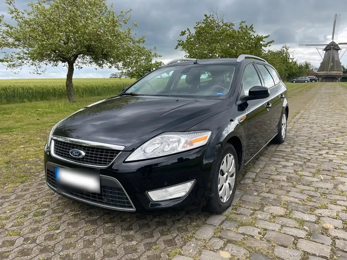 Gebraucht Ford Mondeo 140 PS (102 kW) 2009 Schwarz Kombi