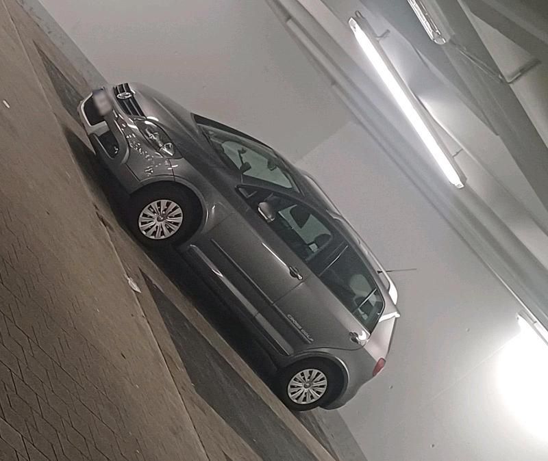 Gebraucht VW Golf V 95 PS (69 kW) 2008 Braun Kleinwagen