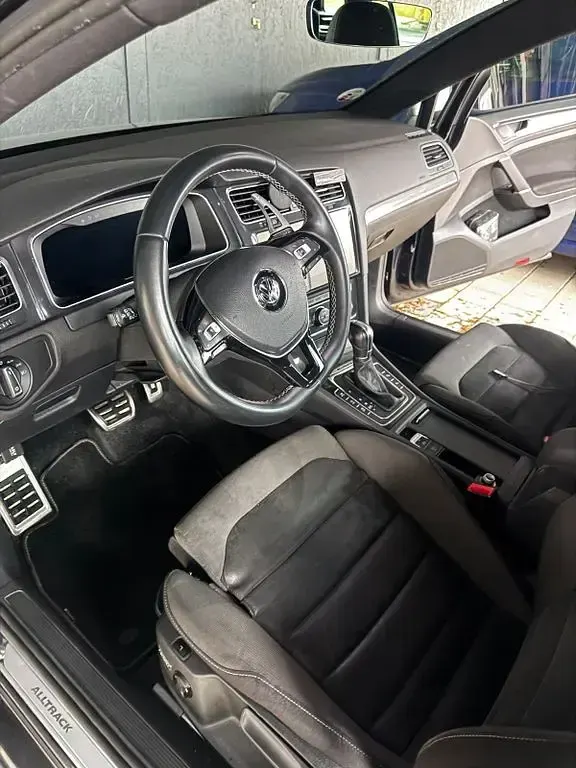Gebraucht VW Golf VII 184 PS (135 kW) 2017 Schwarz Kombi