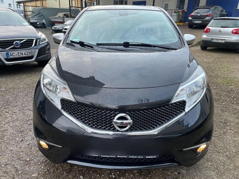 Gebraucht Nissan Note 80 PS (58 kW) 2015 Schwarz Limousine