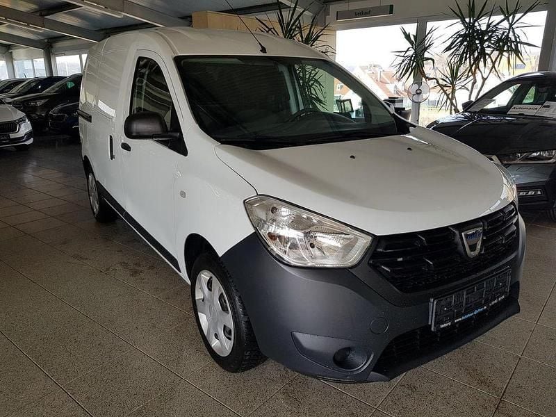 Gebraucht Dacia Dokker 102 PS (75 kW) 2019 Weiß Van / Kleinbus