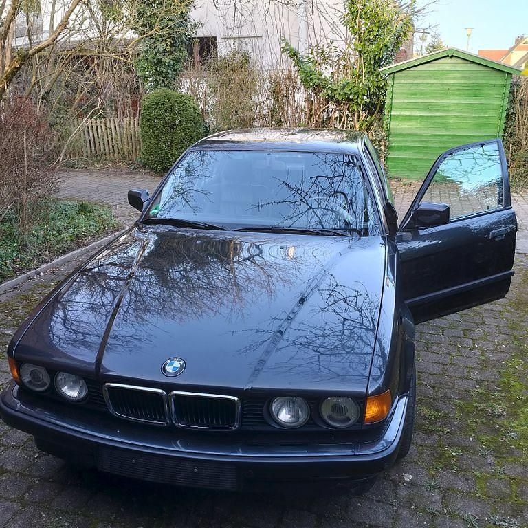Gebraucht BMW 730 218 PS (160 kW) 1992 Schwarz Limousine