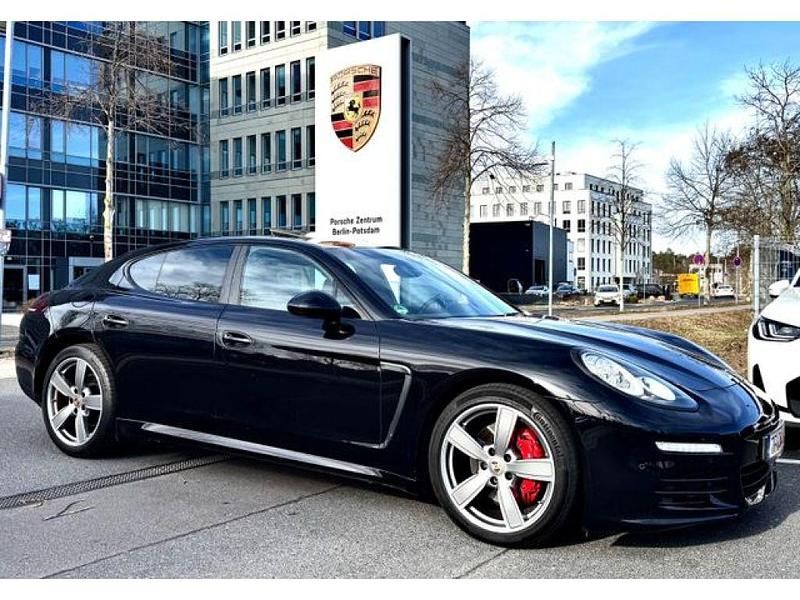 Gebraucht Porsche Panamera 300 PS (220 kW) 2016 Schwarz (metallic) Kleinwagen