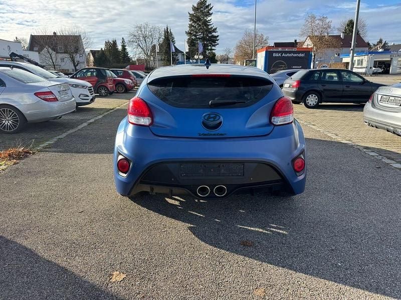 Gebraucht Hyundai Veloster Turbo 186 PS (136 kW) 2017 Blau Kleinwagen