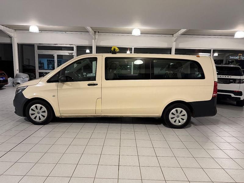 Gebraucht Mercedes Vito 136 PS (100 kW) 2018 Gelb Van