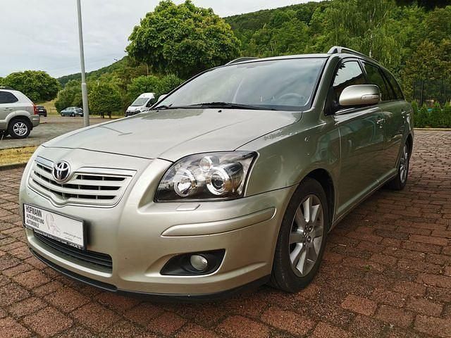 Silber Gebraucht 2007 Toyota Avensis Executive Kombi | 2.990 € (Fairer Preis) - Bild 1/4