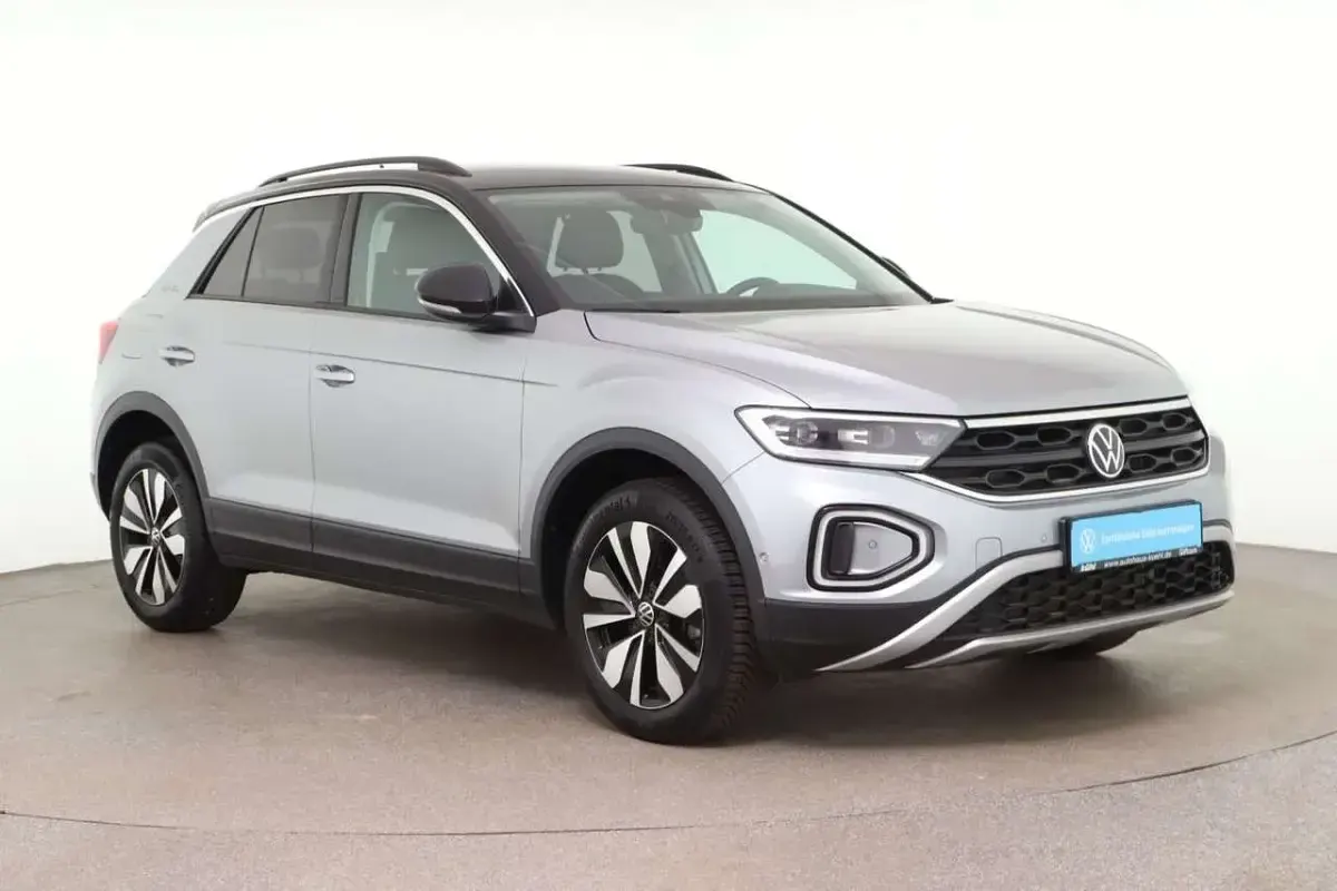 Gebraucht VW T-Roc Goal 150 PS (110 kW) 2025 Silber SUV