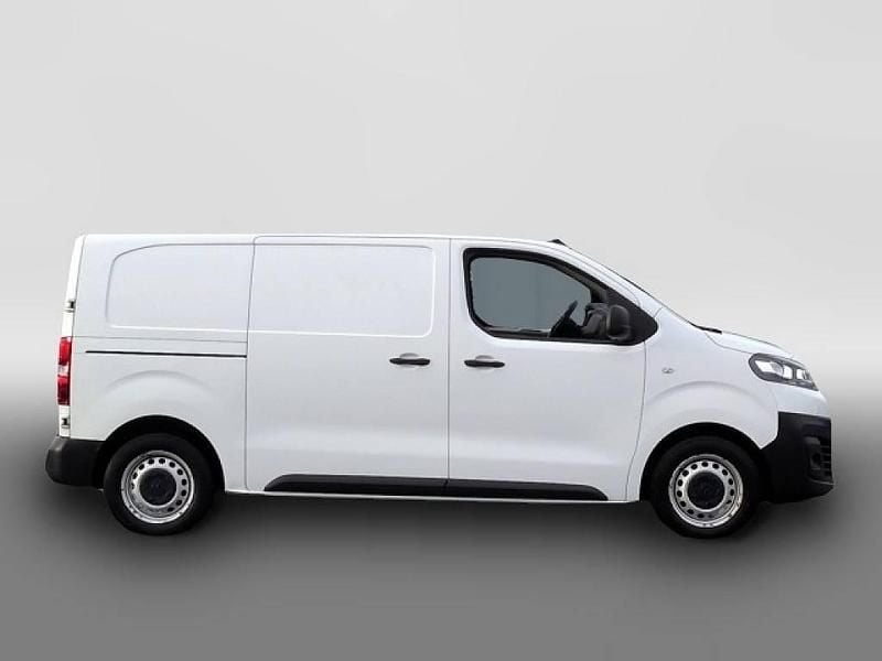 Second-hand Citroën Jumpy 102 CP (75 kW) 2021 Alb Monovolum