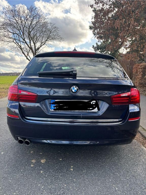 Gebraucht BMW 520 Performance 184 PS (135 kW) 2013 Blau Kombi