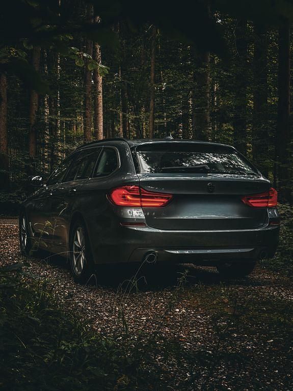 Gebraucht BMW 520 190 PS (139 kW) 2018 Silber Kombi