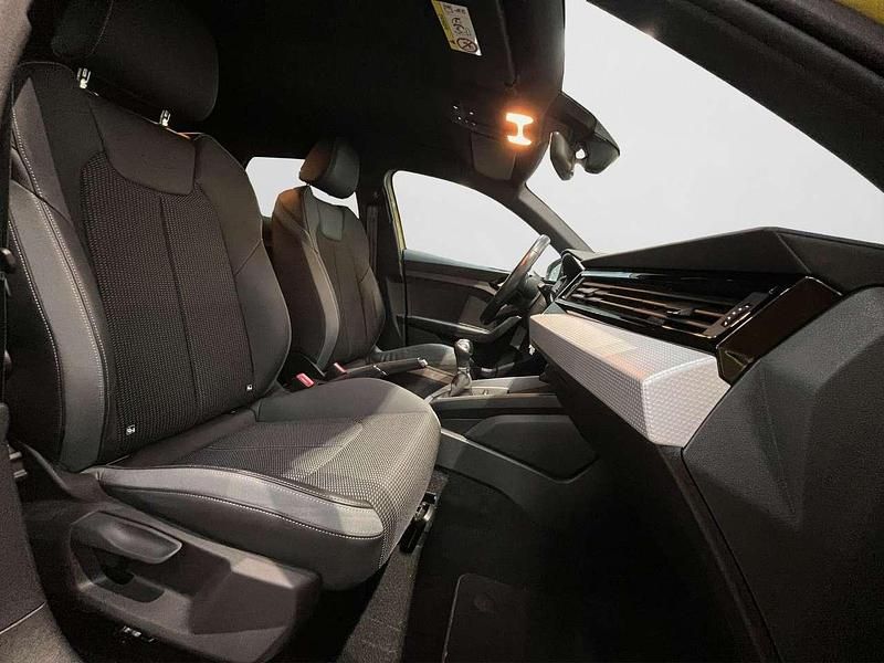 Gebraucht Audi A1 S-Line 110 PS (80 kW) 2021 Pythongelb metallic/mythosschw SUV