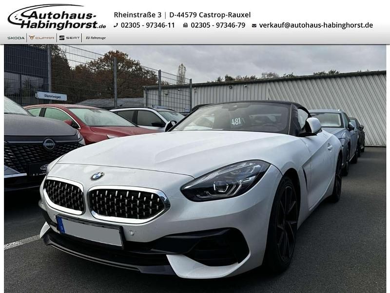 Weiss Gebraucht 2021 BMW Z4 Sport Line Cabrio | 36.390 € (Etwas zu teuer) - Bild 1/2
