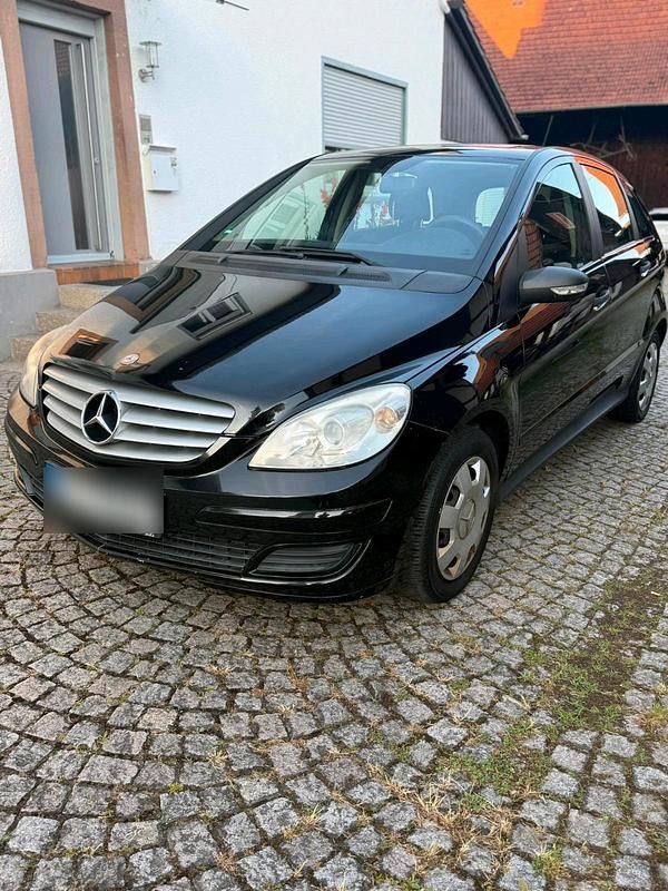 Schwarz Gebraucht 2007 Mercedes B200 Van / Kleinbus | 2.699 € (Guter Preis) - Bild 1/4
