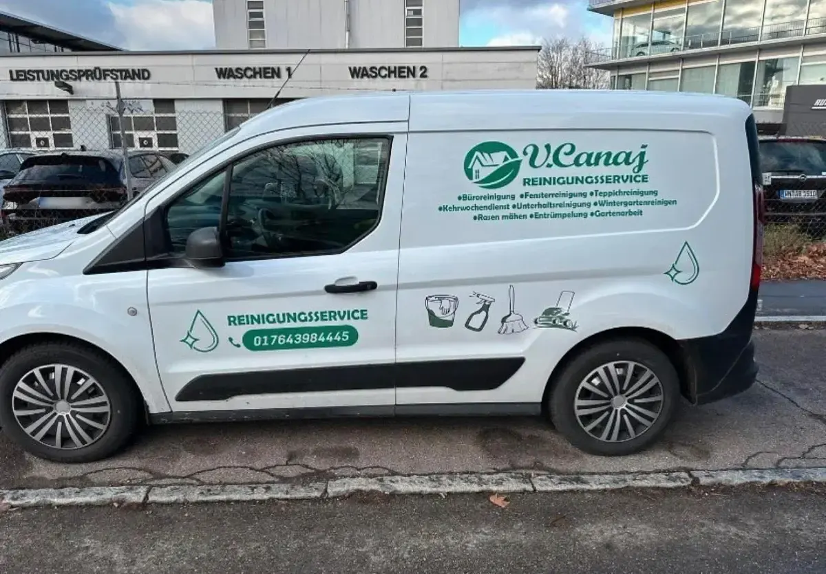Gebraucht Ford Transit Connect 75 PS (55 kW) 2020 Weiß Van / Kleinbus