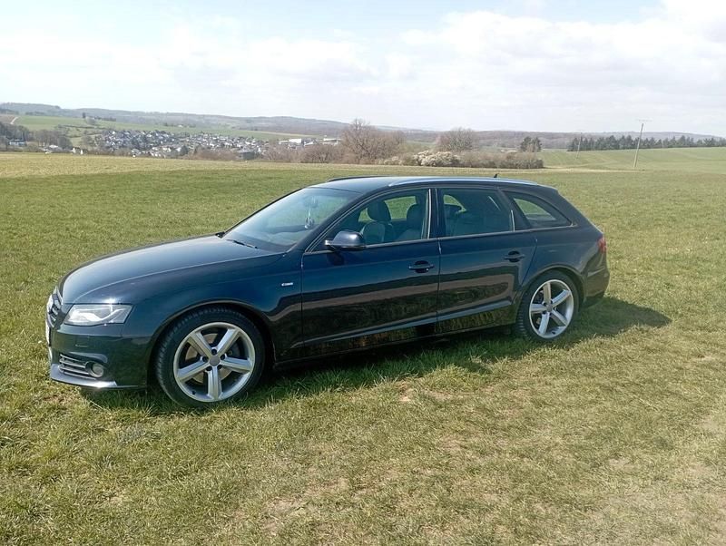 Gebraucht Audi A4 S-Line 239 PS (175 kW) 2010 Blau Kombi
