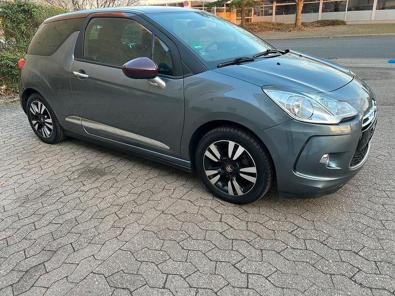Gebraucht Citroën DS3 Sport Chic 120 PS (88 kW) 2011 Grau Kleinwagen