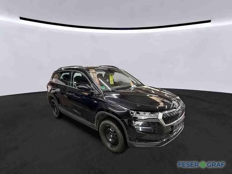 Gebraucht Skoda Karoq Tour 150 PS (110 kW) 2022 Black magic perleffekt SUV