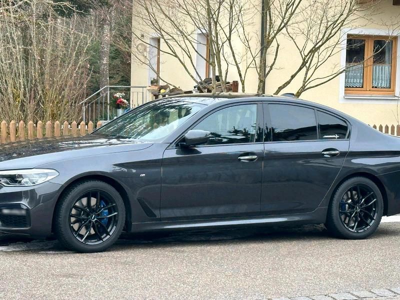 Gebraucht BMW 530 Shadowline 265 PS (194 kW) 2017 Schwarz Limousine