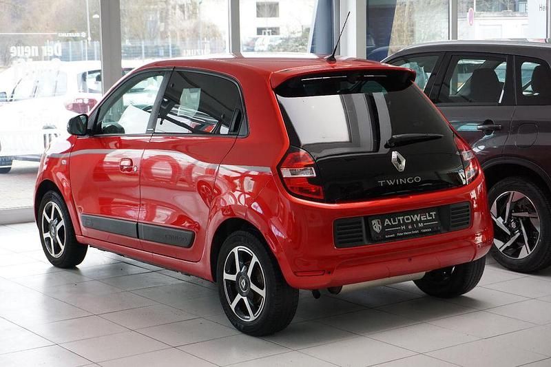 Gebraucht Renault Twingo LIMITED 90 PS (66 kW) 2018 Rot Kleinwagen