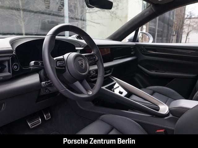 Gebraucht Porsche Macan Turbo 469 kW (639 PS) 2025 Silber SUV