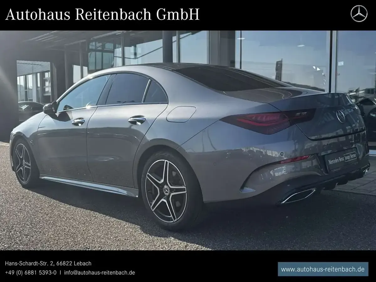 Gebraucht Mercedes CLA200 AMG 163 PS (119 kW) 2024 Lack mountaingrau Coupé