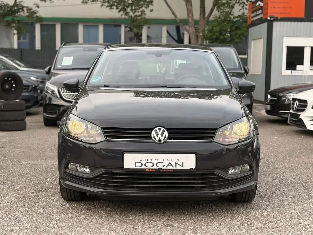 Gebraucht VW Polo Trendline 60 PS (44 kW) 2014 Grau Kleinwagen
