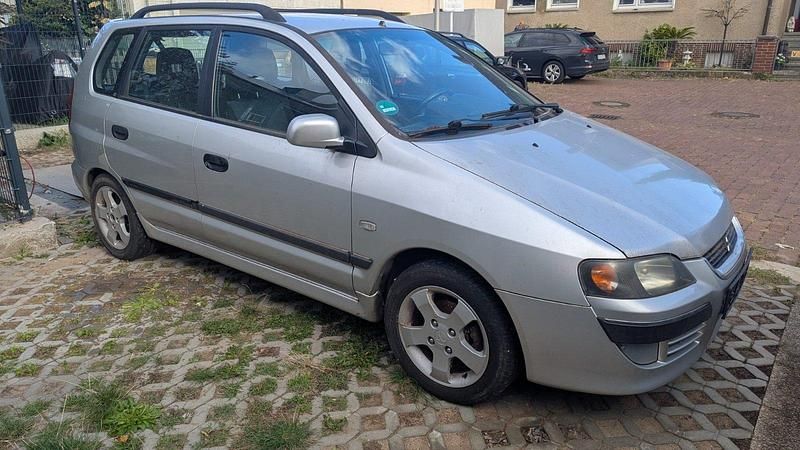 Gebraucht Mitsubishi Space Star 98 PS (72 kW) 2003 Silber Kombi