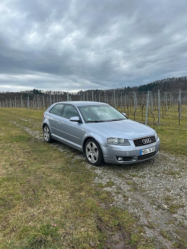 Gebraucht Audi A3 115 PS (84 kW) 2003 Kleinwagen