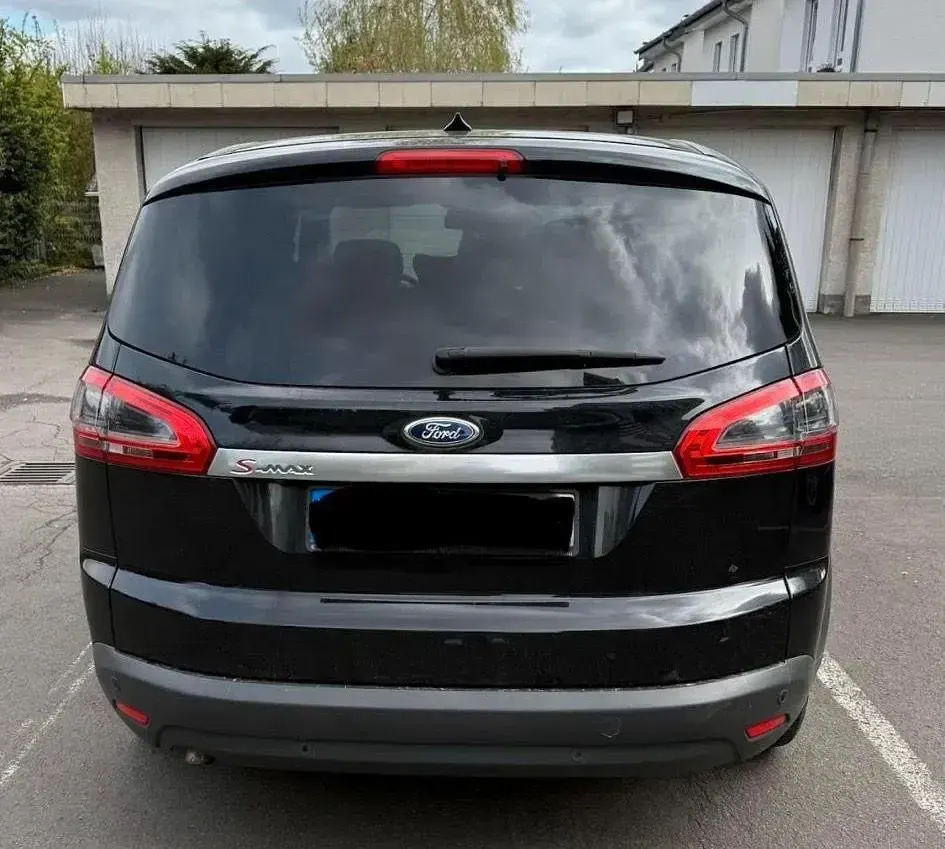 Gebraucht Ford S-MAX S 140 PS (102 kW) 2012 Schwarz Van / Kleinbus