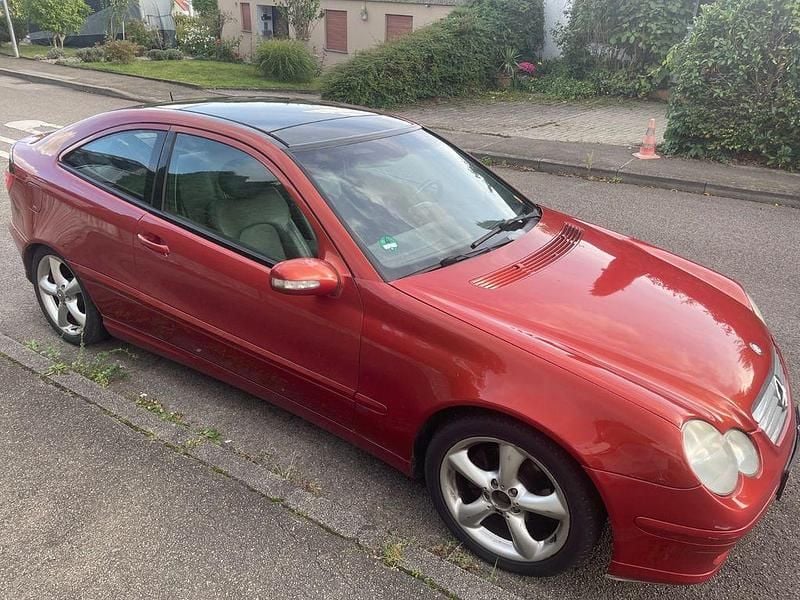 Orange Gebraucht 2001 Mercedes CL200 Coupé | 3.000 € - Bild 1/4