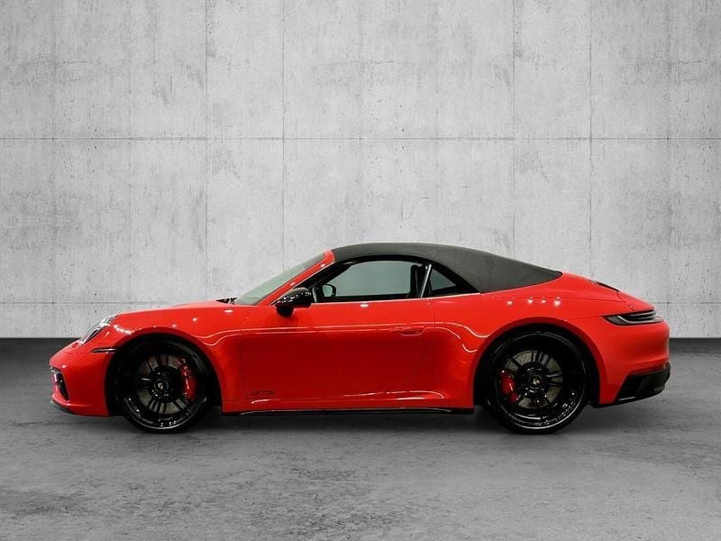 Gebraucht Porsche 992 480 PS (353 kW) 2022 Rot Cabrio