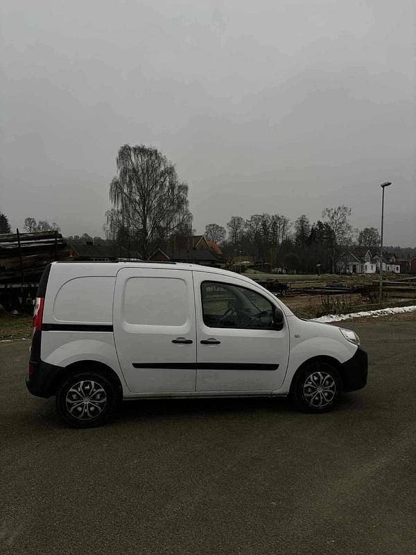 Gebraucht Renault Kangoo 91 PS (66 kW) 2019 Weiß Van / Kleinbus