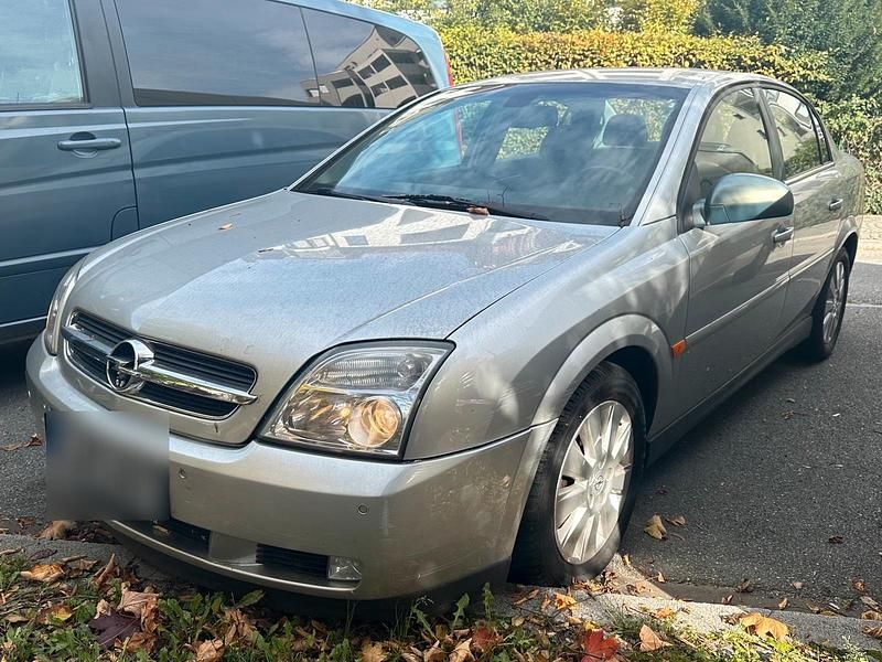 Silber Gebraucht 2003 Opel Vectra Limousine | 1.990 € (Fairer Preis) - Bild 1/4