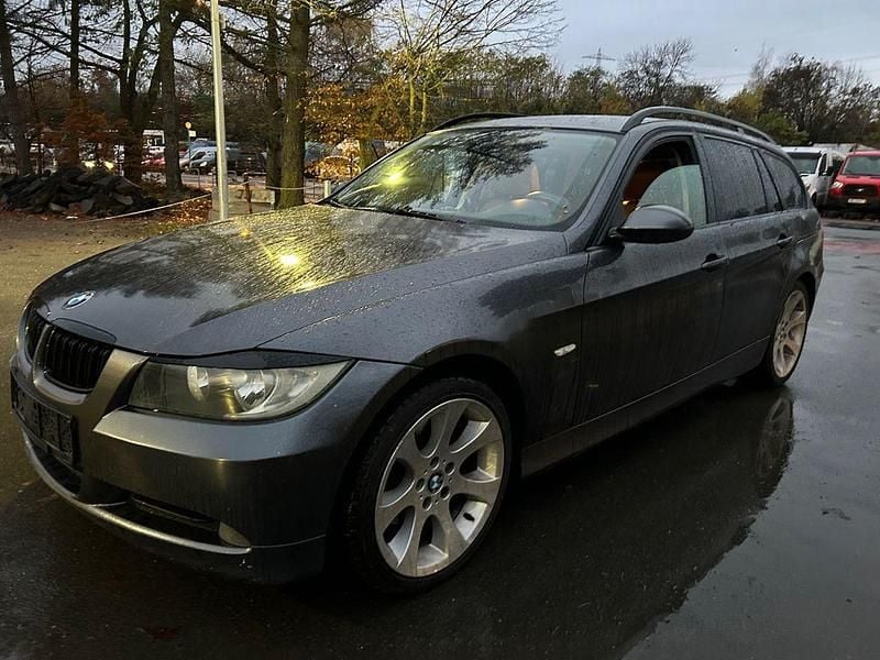 Gebraucht BMW 320 Advantage 177 PS (130 kW) 2008 Kombi