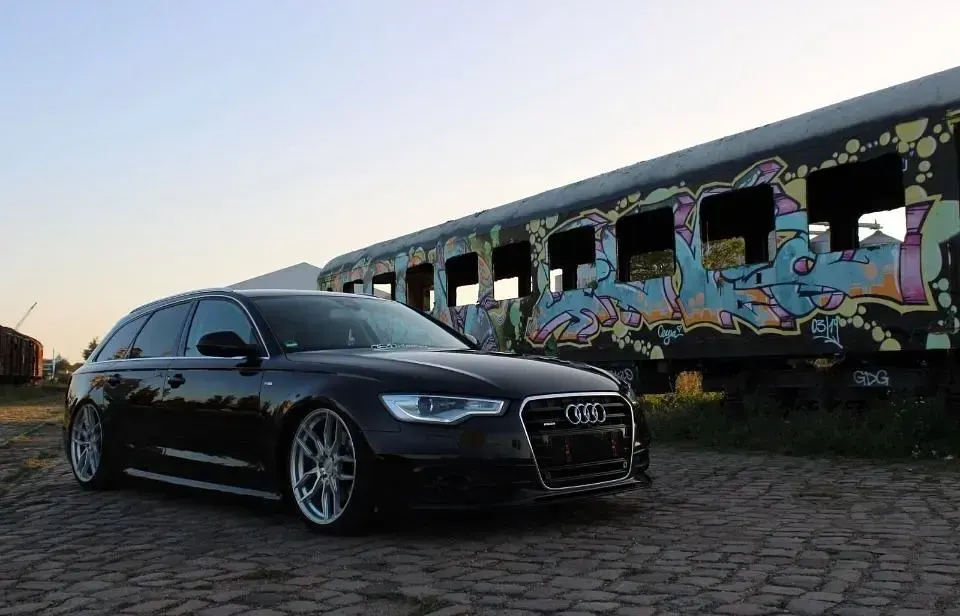 Gebraucht Audi A6 Sport 245 PS (180 kW) 2012 Schwarz Kombi