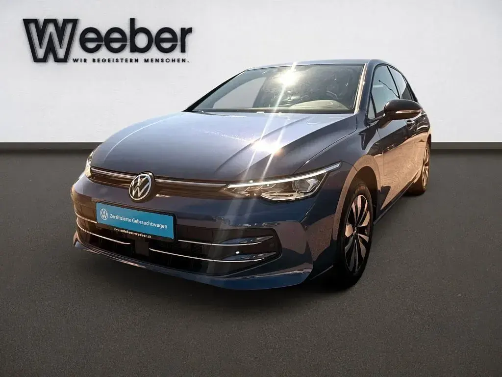 Gebraucht VW Golf VIII Goal 150 PS (110 kW) 2025 Anemonenblau (metallic) Limousine