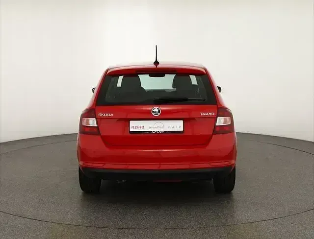 Second-hand Skoda Rapid 95 CP (69 kW) 2018 Roșu Berlinǎ
