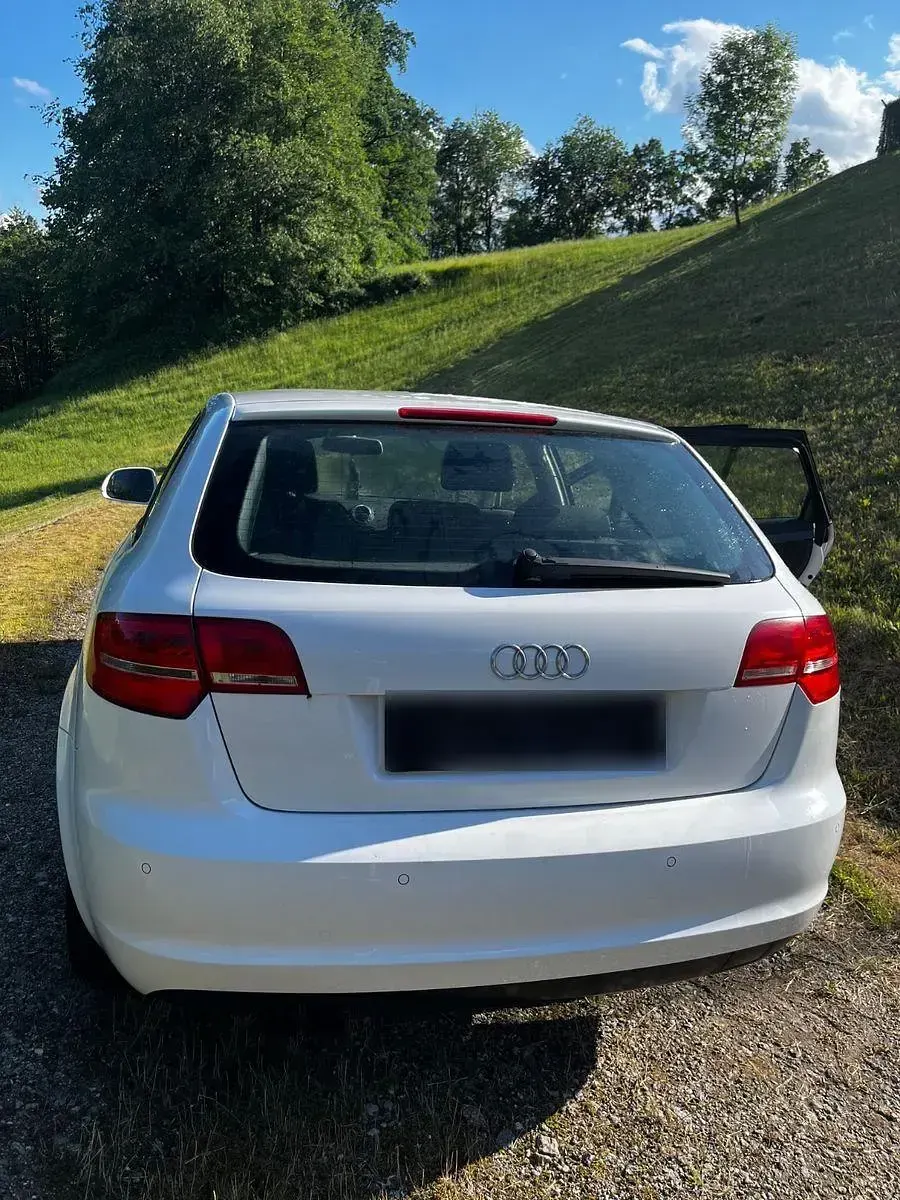 Gebraucht Audi A3 125 PS (91 kW) 2008 Weiß Kleinwagen