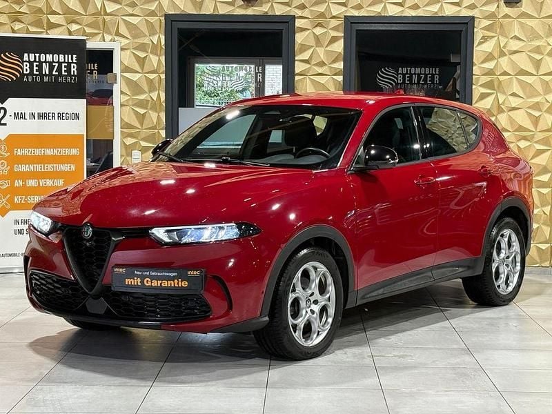 Rot Gebraucht 2023 Alfa Romeo Tonale Sprint SUV | 24.499 € (Fairer Preis) - Bild 1/4