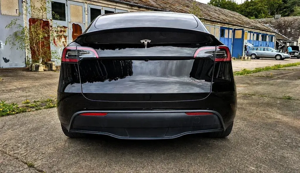 Gebraucht Tesla Model Y Performance 392 kW (534 PS) 2024 Schwarz SUV
