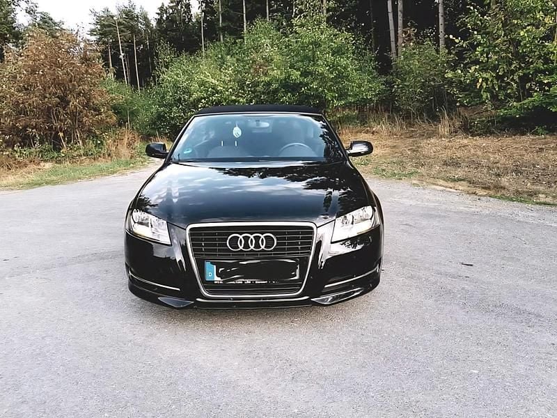 Schwarz Gebraucht 2012 Audi A3 Cabrio | 8.300 € (Guter Preis) - Bild 1/4