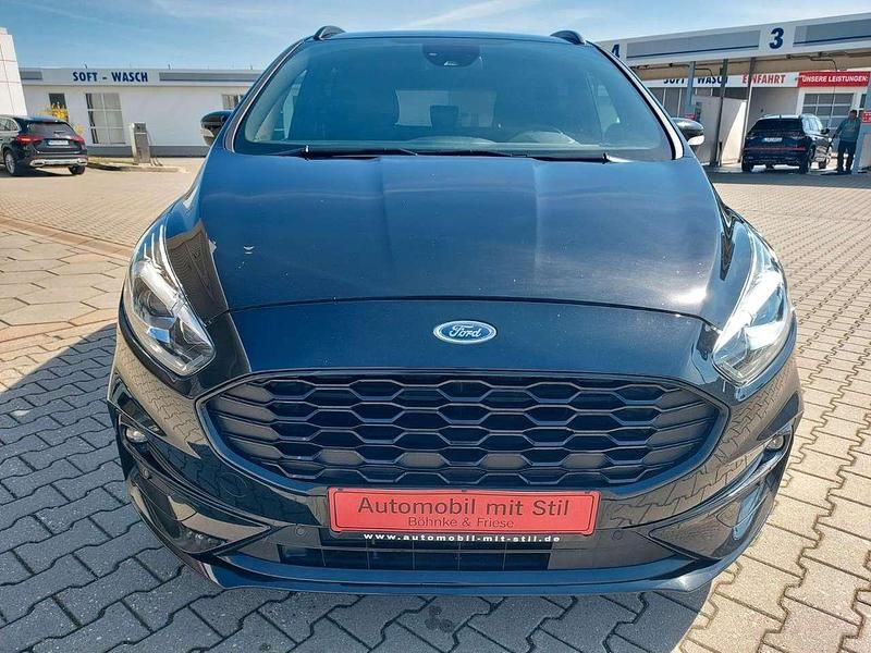 Gebraucht Ford S-MAX ST-Line 190 PS (139 kW) 2022 Schwarz Van / Kleinbus